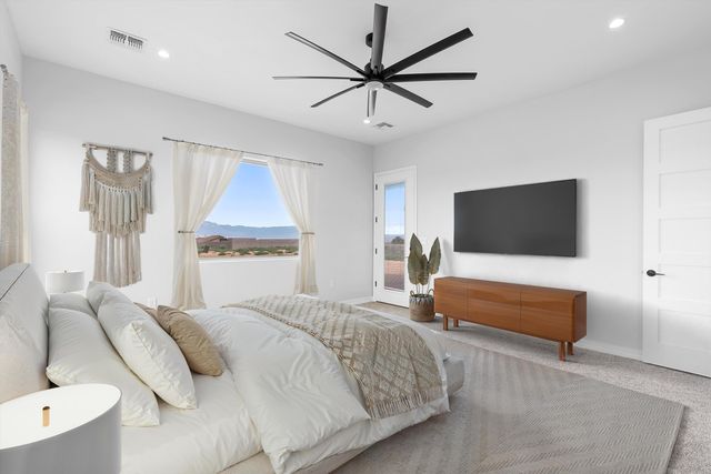 512 2nd Street NE, Rio Rancho, NM 87124