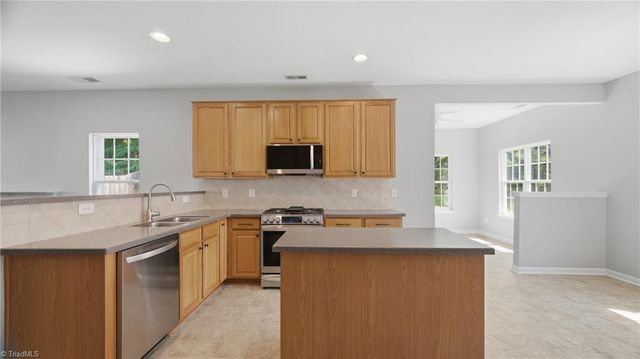 2016 Heron Pointe Drive, Whitsett, NC 27377
