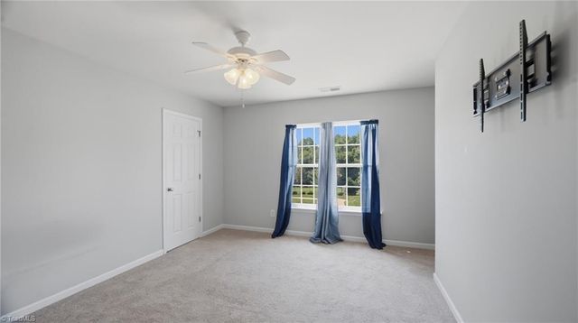 2016 Heron Pointe Drive, Whitsett, NC 27377