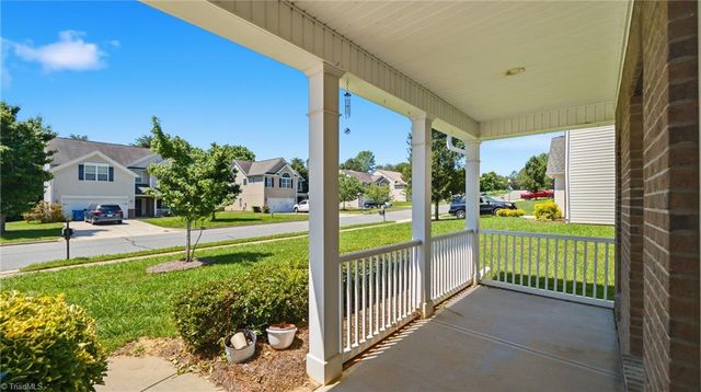 2016 Heron Pointe Drive, Whitsett, NC 27377
