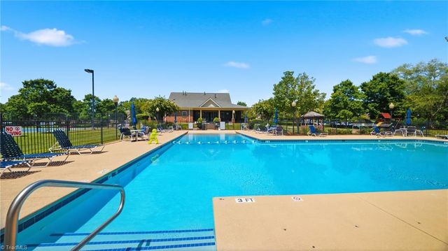 2016 Heron Pointe Drive, Whitsett, NC 27377