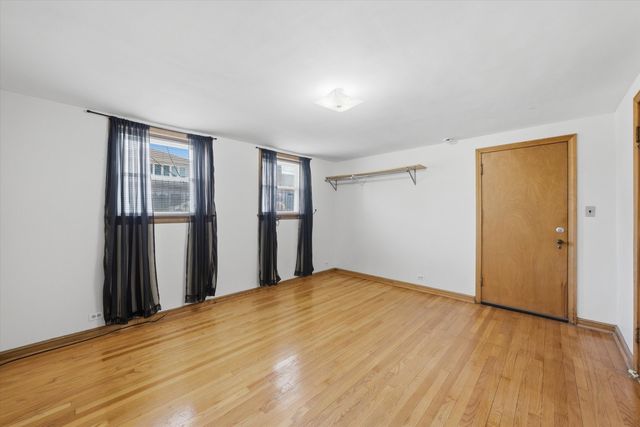 7058 S Fairfield Avenue Garden, Chicago, IL 60629