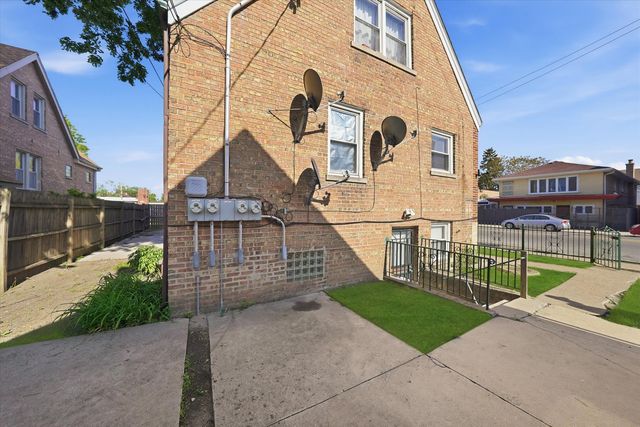 7058 S Fairfield Avenue Garden, Chicago, IL 60629