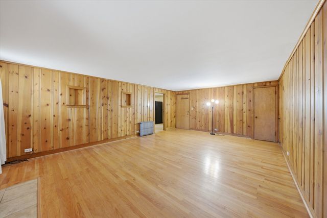 7058 S Fairfield Avenue Garden, Chicago, IL 60629