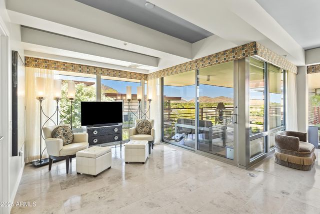 7131 E RANCHO VISTA Drive 7011, Scottsdale, AZ 85251