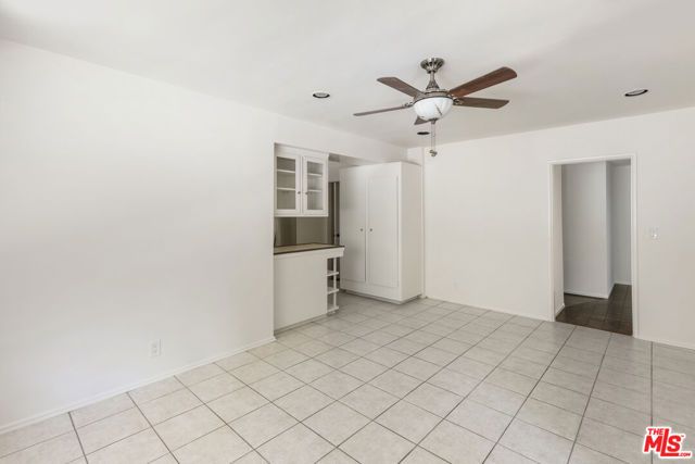 15508 Royal Ridge Road, Sherman Oaks, CA 91403