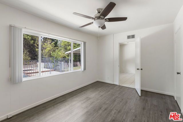 15508 Royal Ridge Road, Sherman Oaks, CA 91403