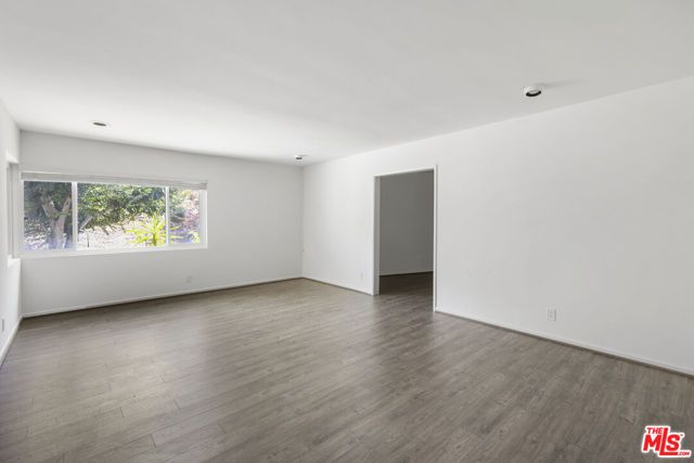 15508 Royal Ridge Road, Sherman Oaks, CA 91403