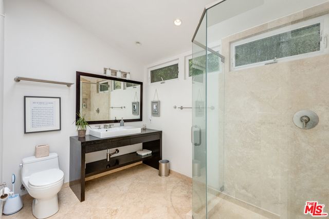 2417 Bryan Avenue, Venice (los Angeles), CA 90291