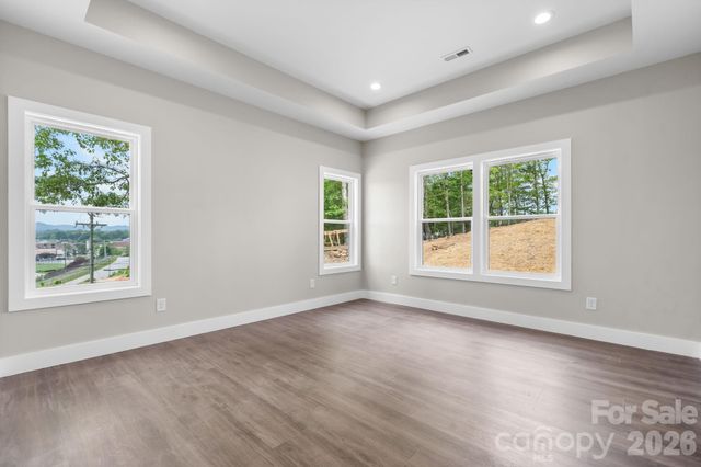 909 Overlook Drive SW, Lenoir, NC 28645