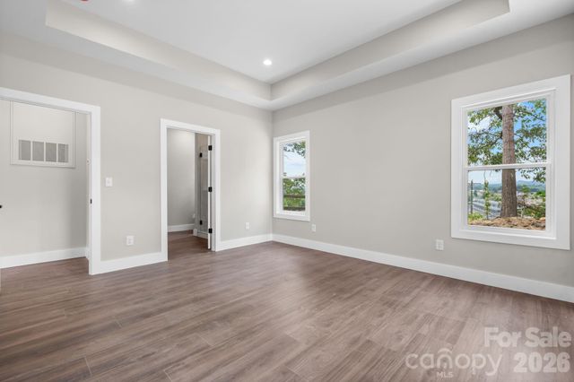909 Overlook Drive SW, Lenoir, NC 28645