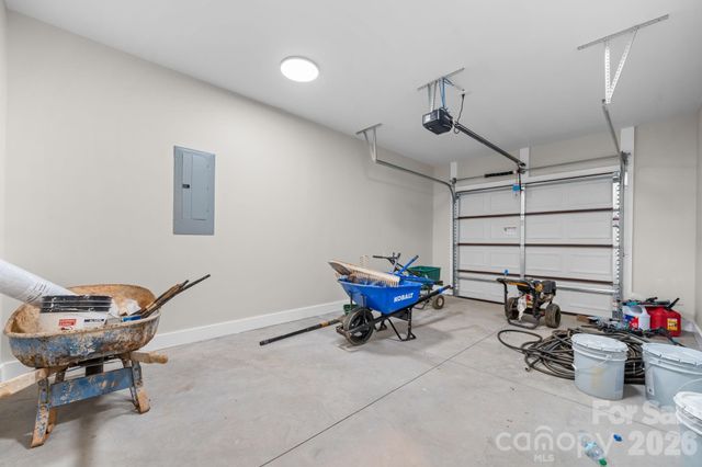 909 Overlook Drive SW, Lenoir, NC 28645