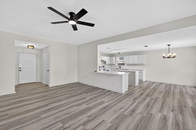 10804 Edgewater Drive, Benbrook, TX 76126