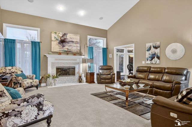 202 Orleans Avenue, Monroe, MI 48162