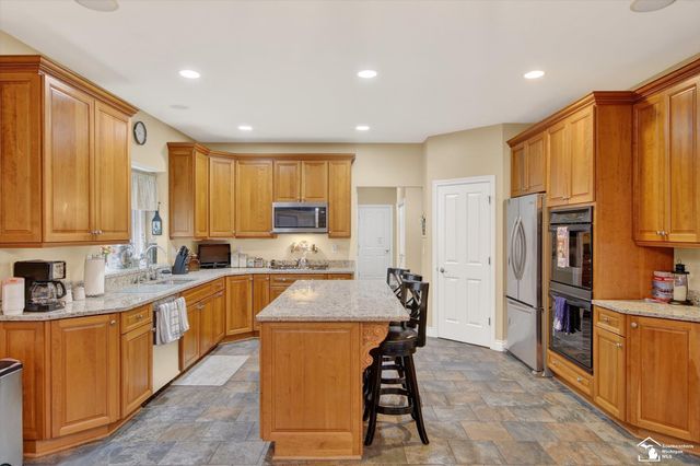 202 Orleans Avenue, Monroe, MI 48162