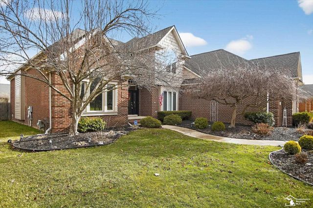 202 Orleans Avenue, Monroe, MI 48162