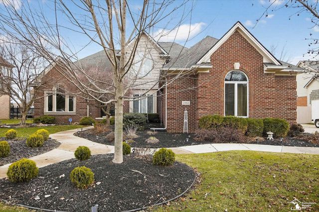 202 Orleans Avenue, Monroe, MI 48162