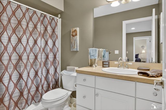 202 Orleans Avenue, Monroe, MI 48162