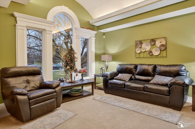 202 Orleans Avenue, Monroe, MI 48162