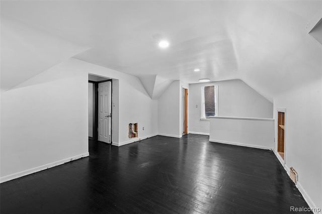 12110 Asbury Park, Detroit, MI 48227