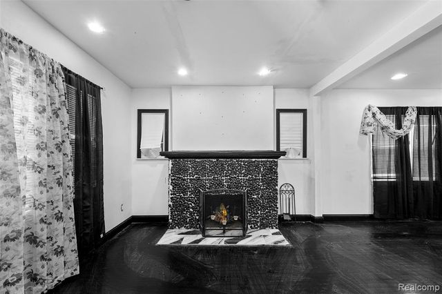12110 Asbury Park, Detroit, MI 48227
