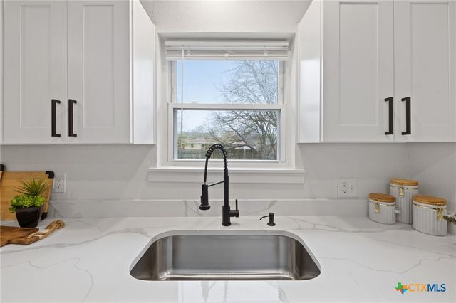 116 Williams Street, Copperas Cove, TX 76522