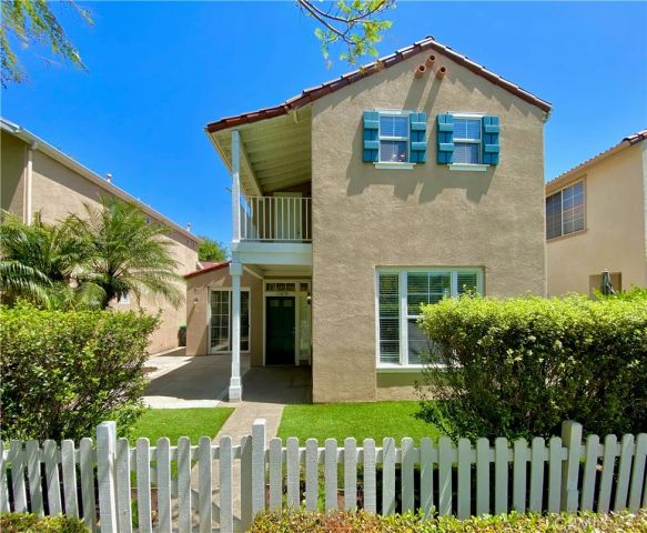 13070 Arborwalk Lane, Tustin, CA 92782