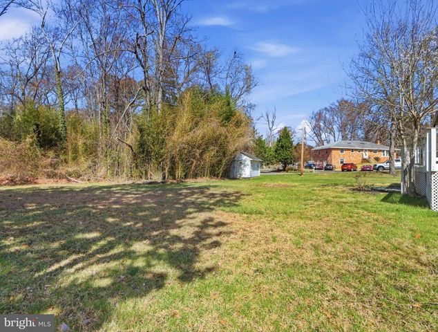 7343 CALVERT ST, Annandale, VA 22003
