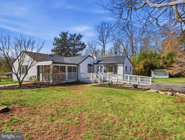 7343 CALVERT ST, Annandale, VA 22003