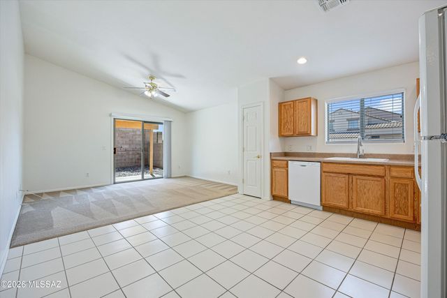 91 W James L Sullivan Street, Vail, AZ 85641