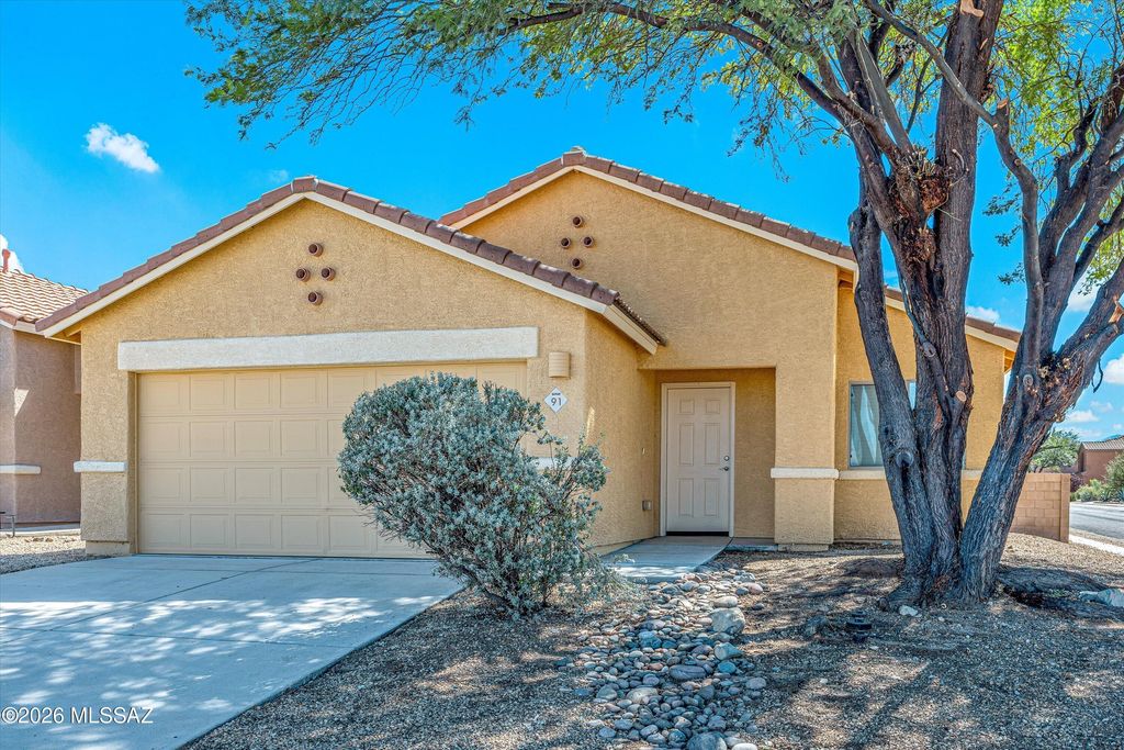 91 W James L Sullivan Street, Vail, AZ 85641