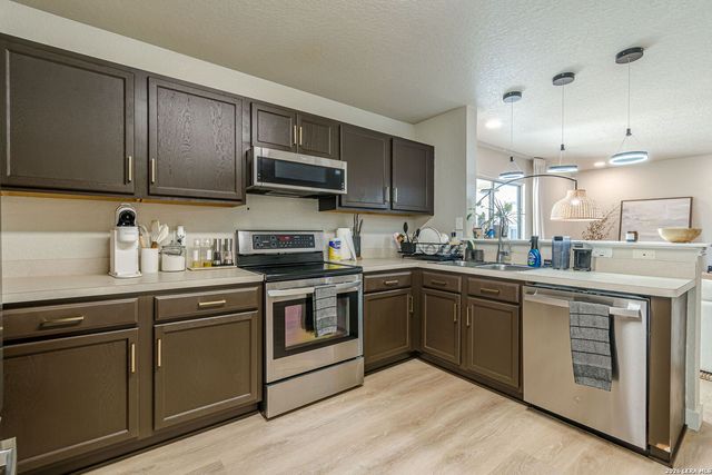 4411 SOUTHTON WAY, San Antonio, TX 78223
