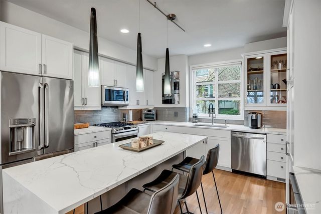 8627 112th Lane NE, Kirkland, WA 98033