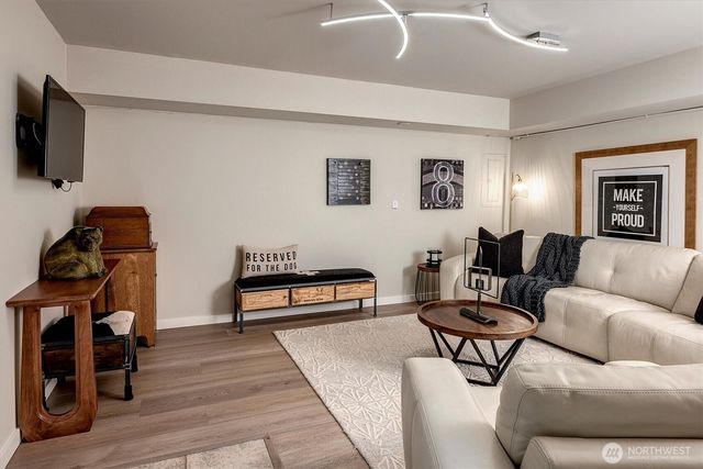 8627 112th Lane NE, Kirkland, WA 98033