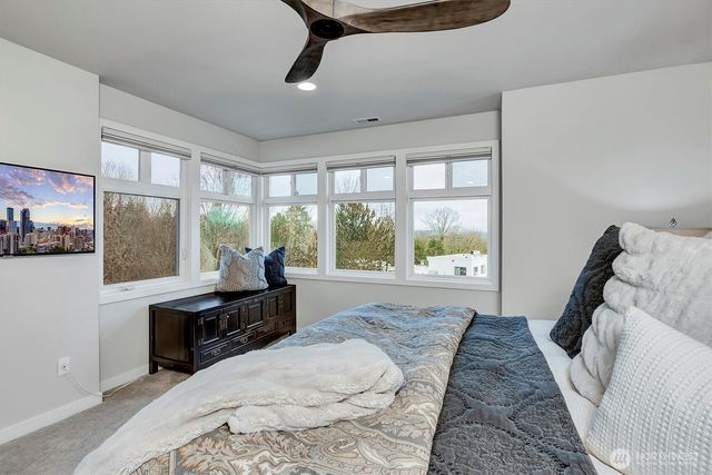 8627 112th Lane NE, Kirkland, WA 98033