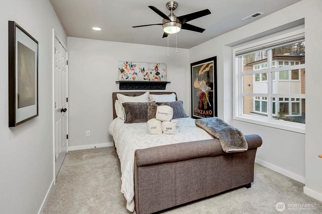 8627 112th Lane NE, Kirkland, WA 98033