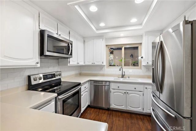 3012 Club House, Costa Mesa, CA 92626