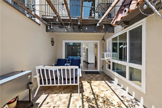 3012 Club House, Costa Mesa, CA 92626
