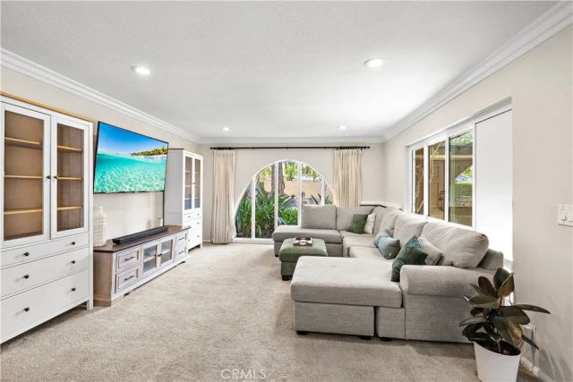 3012 Club House, Costa Mesa, CA 92626