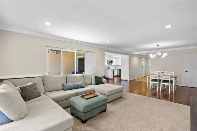 3012 Club House, Costa Mesa, CA 92626