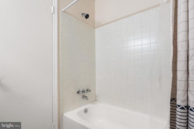 18 WENNER DR, Brunswick, MD 21716