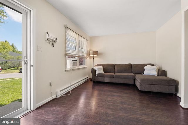 18 WENNER DR, Brunswick, MD 21716
