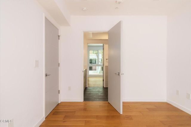 1015 Figueroa Terrace 19, Los Angeles, CA 90012