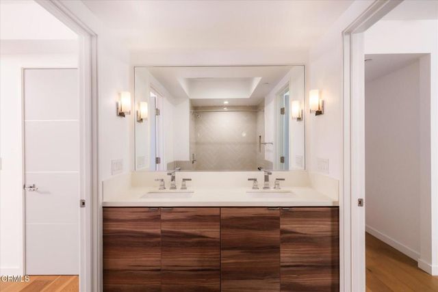 1015 Figueroa Terrace 19, Los Angeles, CA 90012