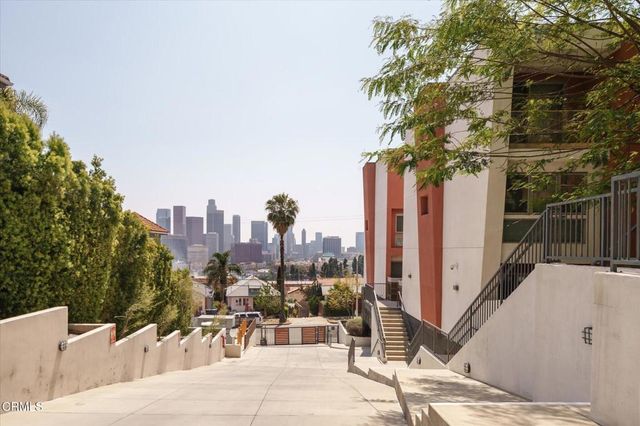 1015 Figueroa Terrace 19, Los Angeles, CA 90012