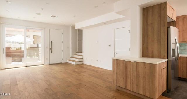 1015 Figueroa Terrace 19, Los Angeles, CA 90012