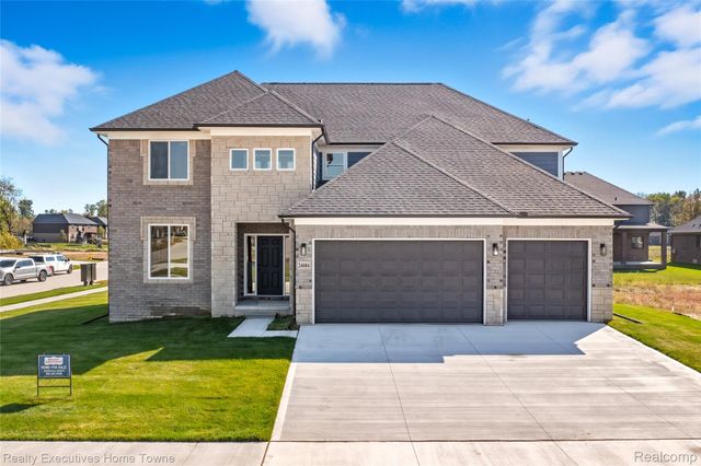 24684 SAWGRASS Drive, Macomb Twp, MI 48042