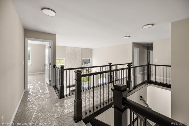 24684 SAWGRASS Drive, Macomb Twp, MI 48042