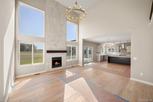 24684 SAWGRASS Drive, Macomb Twp, MI 48042