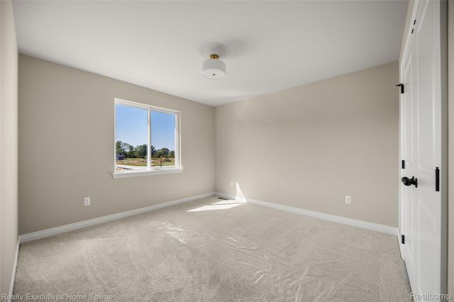 24684 SAWGRASS Drive, Macomb Twp, MI 48042